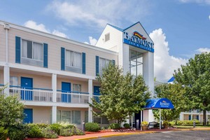 Hotel BAYMONT INN & SUITES PEORIA