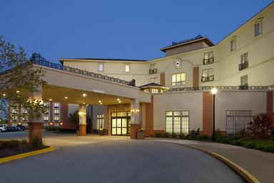 Hotel DOUBLETREE BY HILTON BLOOMINGTON