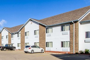 Hotel ECONO LODGE & SUITES