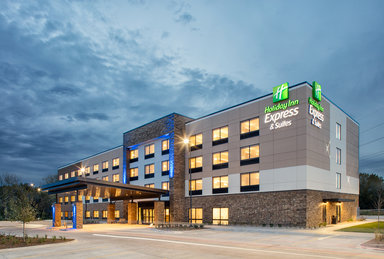 Hotel HOLIDAY INN EXPRESS & SUITES EAST PEORIA - RIVERFRONT