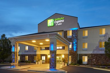 Hotel HOLIDAY INN EXPRESS & SUITES PEKIN (PEORIA AREA)