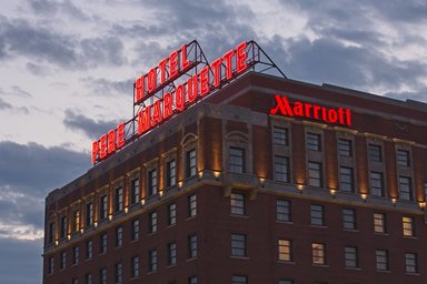 Hotel PEORIA MARRIOTT PERE MARQUETTE