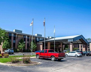 Hotel QUALITY INN & SUITES PEORIA