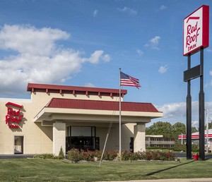 Hotel RED ROOF INN BLOOMINGTON - NORMAL/UNIVERSITY