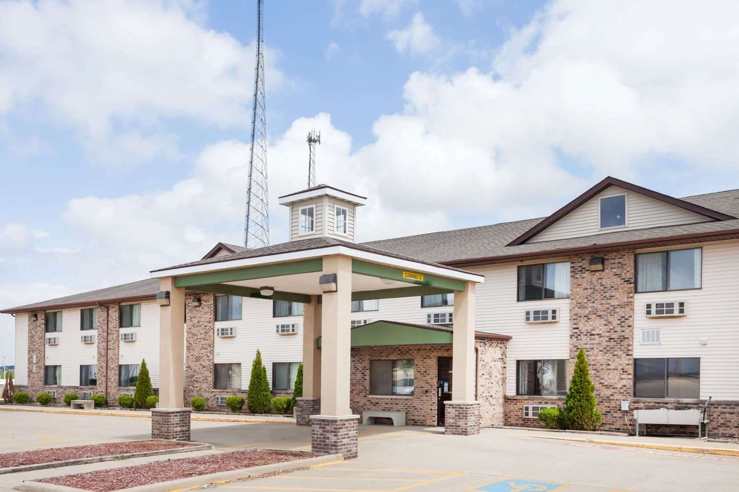 Hotel SUPER 8 MCLEAN/BLOOMINGTON SW