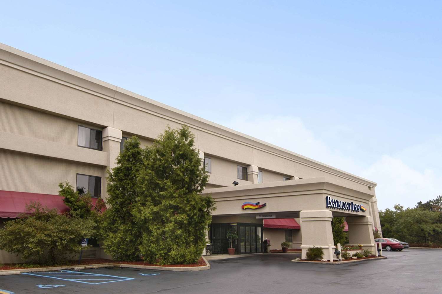 Hotel BAYMONT INN & SUITES BATTLE CREEK/I-94