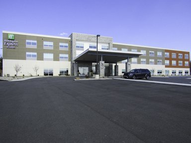 Hotel HOLIDAY INN EXPRESS & SUITES COLDWATER