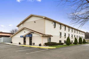 Hotel TRAVELODGE BY WYNDHAM, BATTLE CREEK