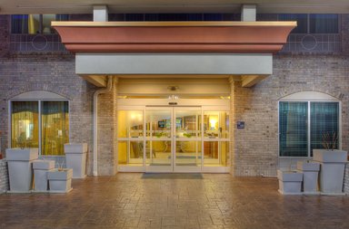Hotel HOLIDAY INN EXPRESS & SUITES SOMERSET CENTRAL 