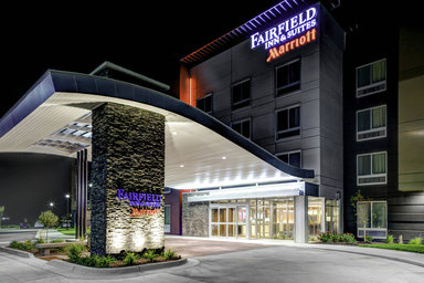 Hotel FAIRFIELD INN & SUITES LANSING AT EASTWOOD
