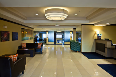 Hotel HOLIDAY INN EXPRESS & SUITES LANSING-DIMONDALE