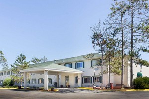 Hotel QUALITY INN BEMIDJI