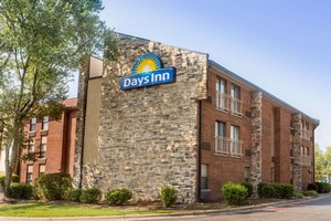 Hotel DAYS INN RALEIGH-AIRPORT-RESEARCH TRIANGLE PARK