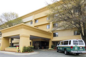 Hotel QUALITY INN & SUITES RALEIGH DURHAM AIRPORT