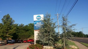 Hotel BEST WESTERN EDMOND INN & SUITES