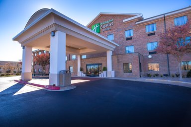 Hotel HOLIDAY INN EXPRESS & SUITES EDMOND