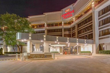 Hotel CROWNE PLAZA EXECUTIVE CENTER BATON ROUGE