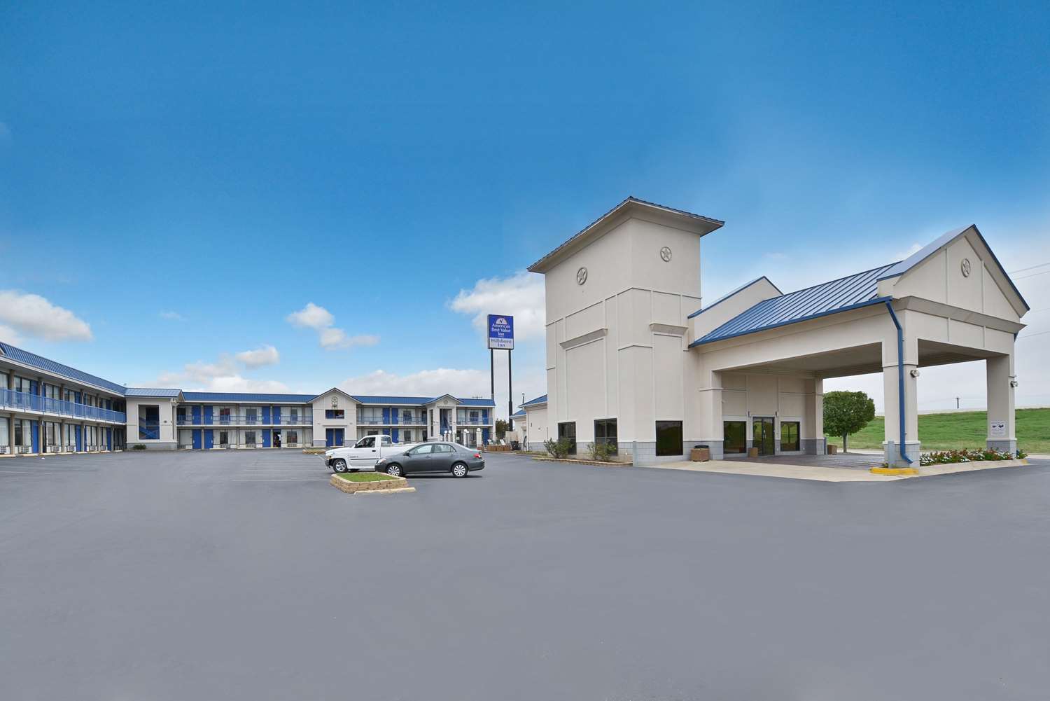 Hotel AMERICAS BEST VALUE INN HILLSBORO