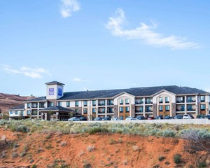 Hotel SLEEP INN AND SUITES PAGE