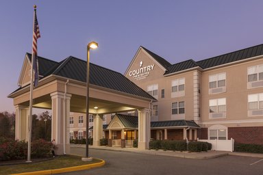 Hotel COUNTRY INN & SUITES BY RADISSON, DOSWELL (KINGS DOMINION), VA