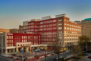 Hotel HILTON RICHMOND DOWNTOWN