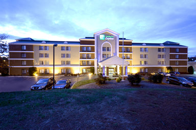 Hotel HOLIDAY INN EXPRESS RICHMOND I-64 SHORT PUMP AREA