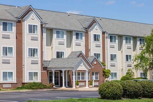 Hotel MICROTEL INN & SUITES BY WYNDHAM RICHMOND AIRPORT