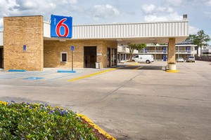 Hotel MOTEL 6 BATON ROUGE SOUTHEAST