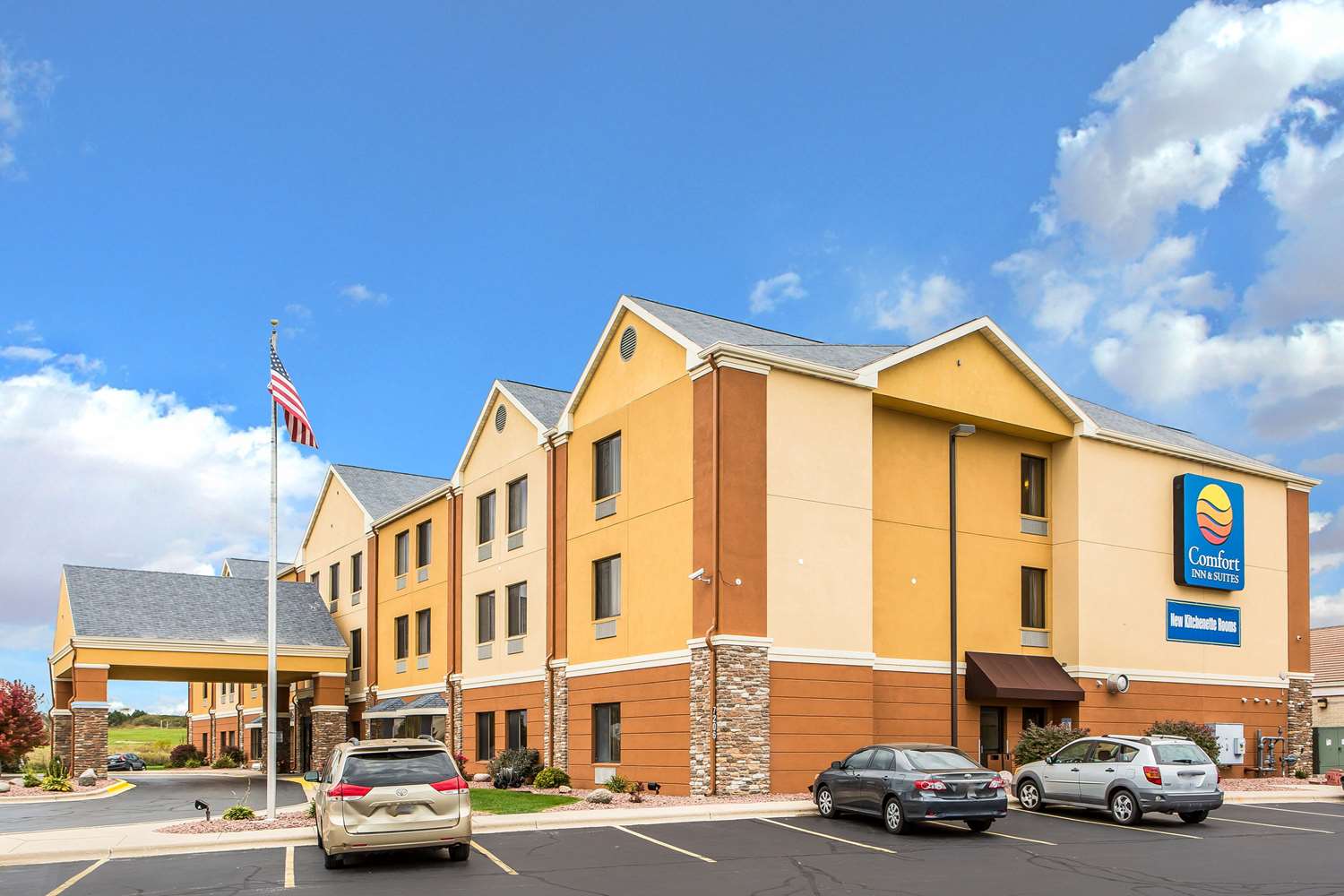 Hotel COMFORT INN & SUITES KENOSHA