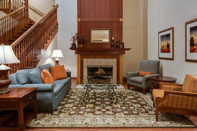 Hotel COUNTRY INN & SUITES BY RADISSON, CRYSTAL LAKE, IL