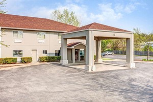 Hotel SUPER 8 MCHENRY