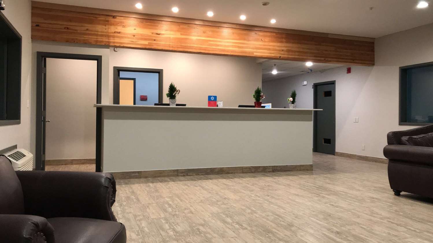 Hotel SURESTAY PLUS HOTEL BY BEST WESTERN MOSES LAKE