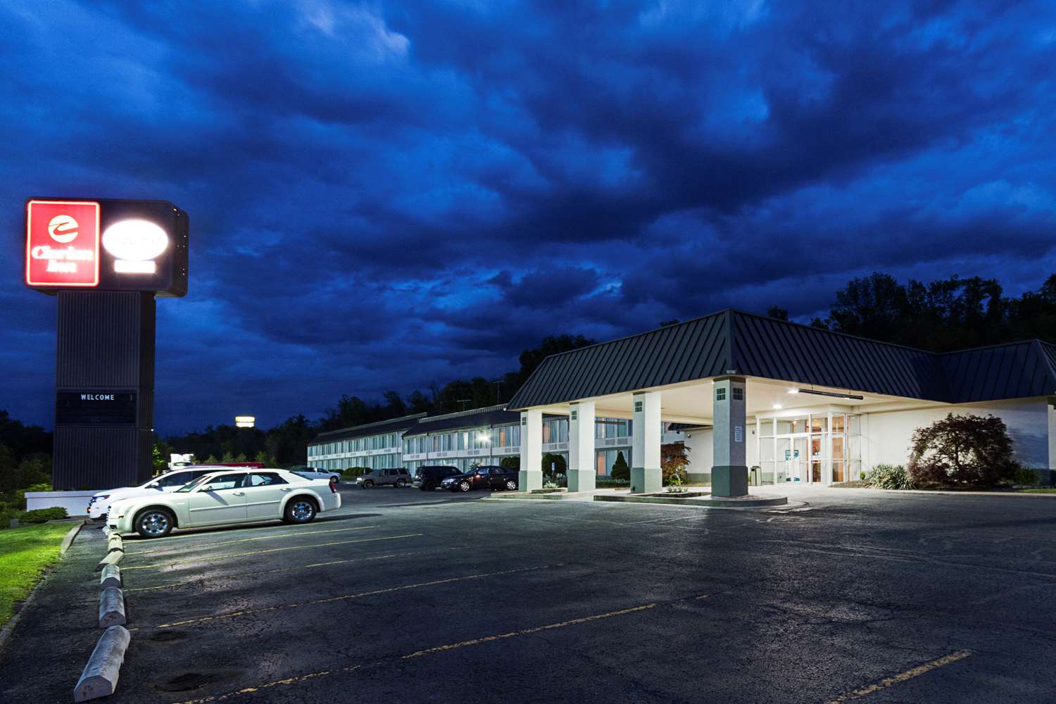 Hotel CLARION INN FAIRMONT