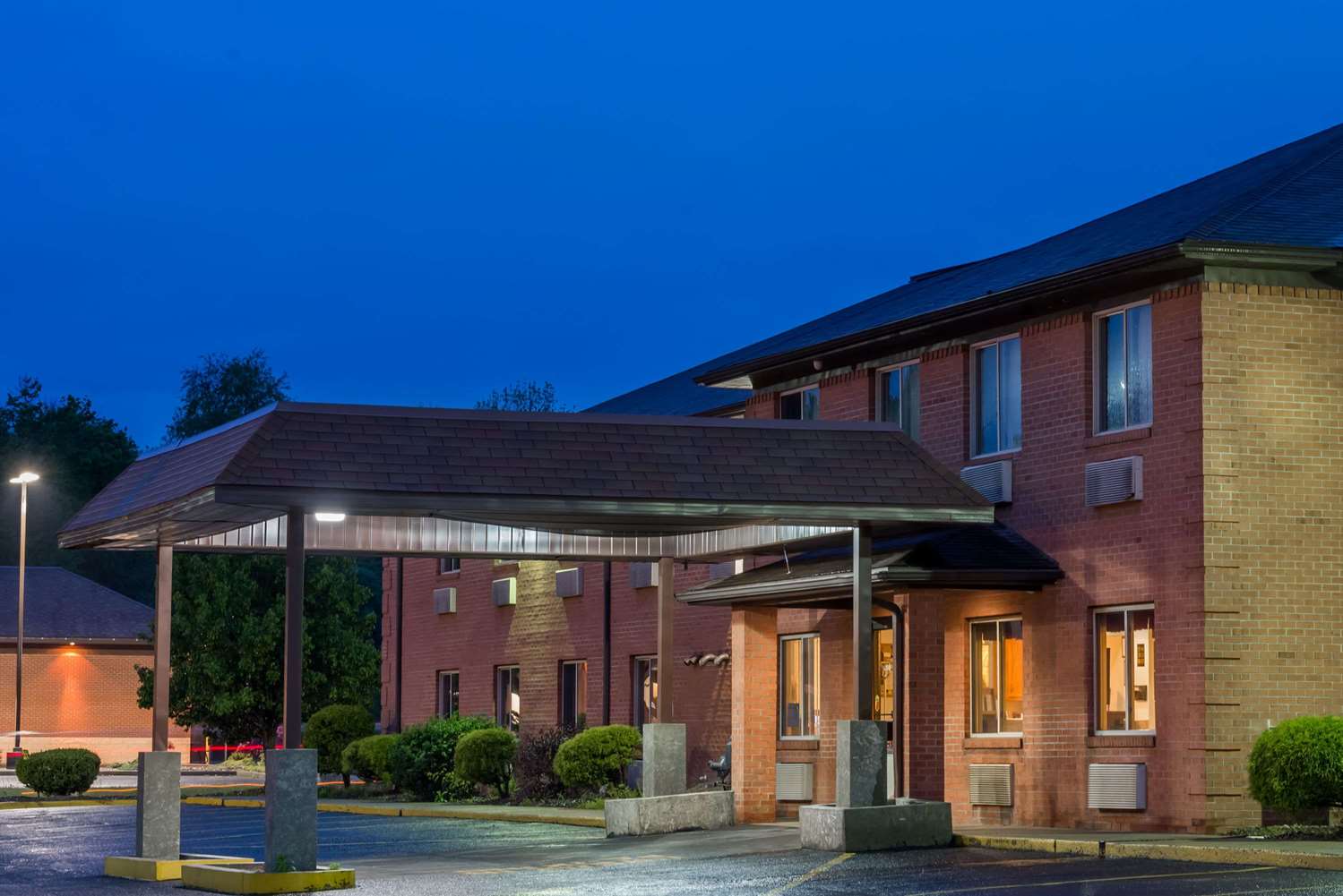 Hotel SUPER 8 FAIRMONT