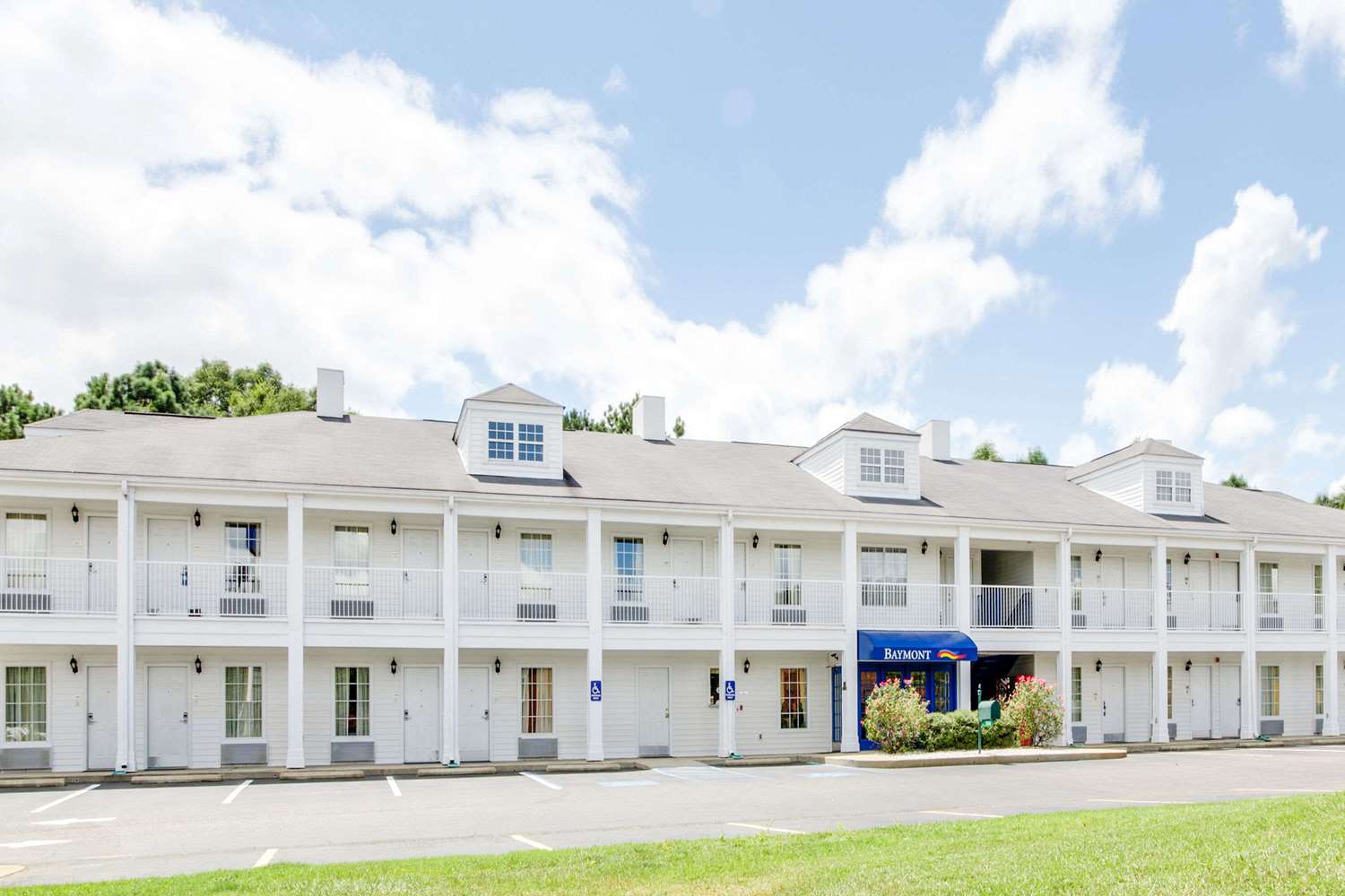 Hotel BAYMONT INN & SUITES OZARK