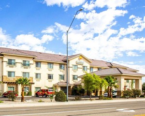Hotel COMFORT INN & SUITES YUMA NEAR I-8