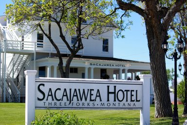 Hotel SACAJAWEA HOTEL
