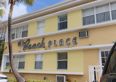 Hotel BEACH PLACE HOTEL