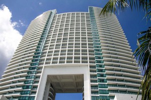 Hotel DIPLOMAT BEACH RST CURIO BY HILTON