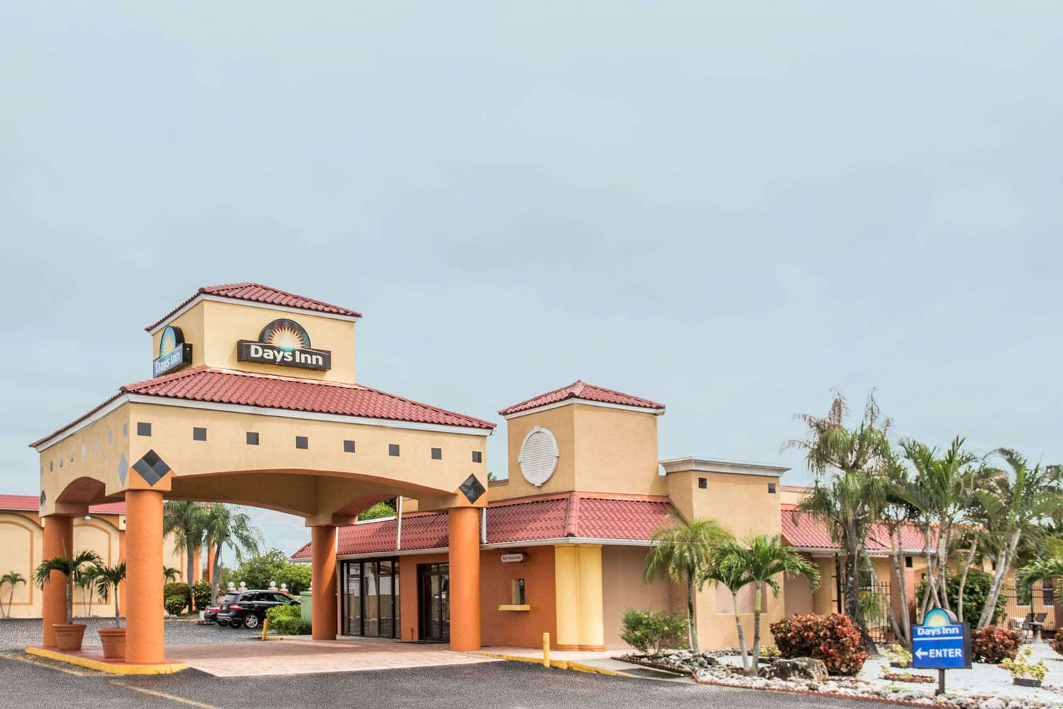 Hotel DAYS INN BY WYNDHAM FORT MYERS