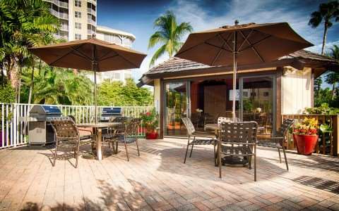 Hotel POINTE ESTERO BEACH RESORT