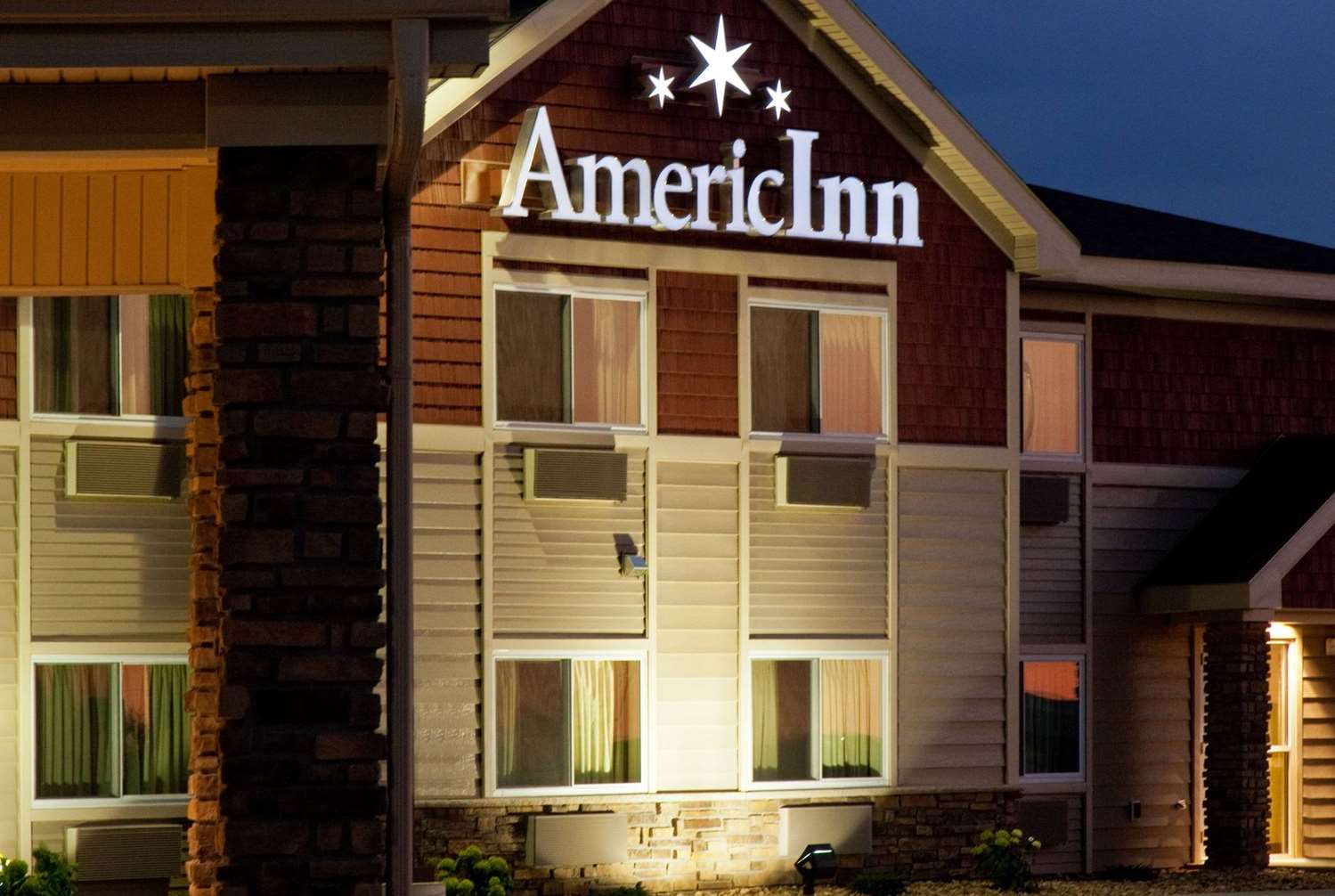Hotel AMERICINN BY WYNDHAM OSAGE