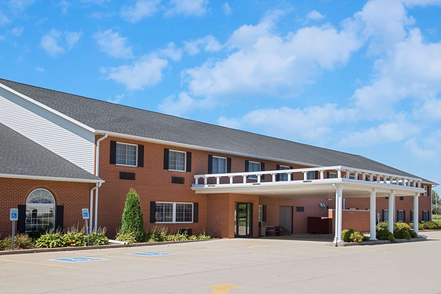 Hotel SUPER 8 NEW HAMPTON