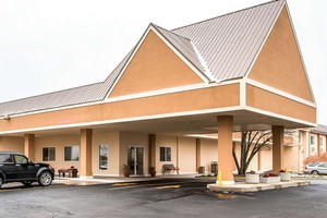 Hotel QUALITY INN MORRIS