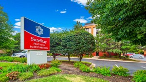 Hotel SURESTAY PLUS HOTEL BY BEST WESTERN CHICAGO LOMBARD
