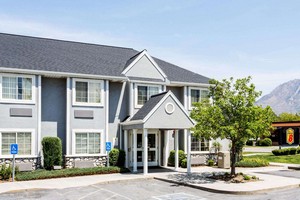 Hotel SUPER 8 BY WYNDHAM PRIDE MIDVALE/MIDVALLEY/SALT LAKE CITY