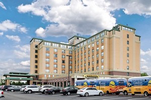 Hotel COMFORT INN & SUITES LOGAN INTERNATIONAL AIRPORT
