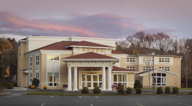 Hotel WYLIE INN AND CONFERENCE CENTER AT ENDICOTT COLLEGE BEVERLY