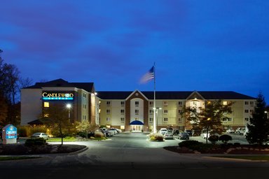 Hotel CANDLEWOOD SUITES CLEVELAND-N. OLMSTED