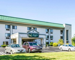 Hotel QUALITY INN HARRISBURG - HERSHEY AREA